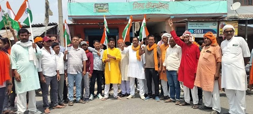 BJP took out Tiranga Yatra in honor of the army