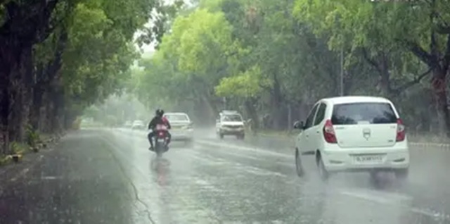 Bihar Monsoon Update Heavy rain alert for Bihar over the next three days Orange warning issued for Gopalganj, Kaimur, and Rohtas.