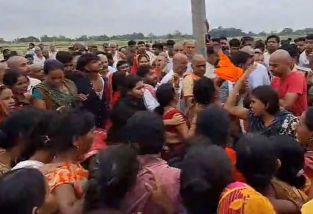 Sensation in Patna after discovery of former village head's body; sister accuses police of murder