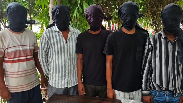 Patna Crime News: Plot to establish dominance in Bahupura market foiled; 5 miscreants arrested with a carbine and a pistol