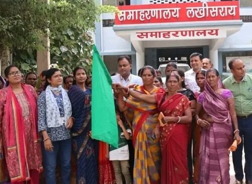 Lakhisarai DM Mithlesh Mishra inaugurated the Chief Minister's Women Employment Scheme