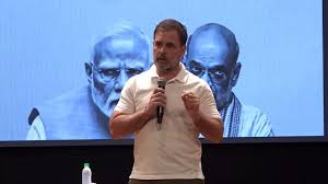 Rahul Gandhi's big allegation: "40 lakh fake votes in Maharashtra, raised questions on Election Commission"