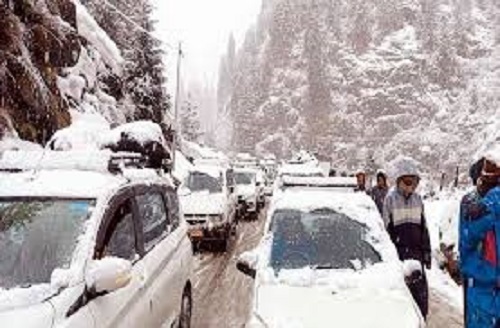 Weather changed in Himachal Pradesh, snowfall in high altitude areas, Atal Tunnel Rohtang closed