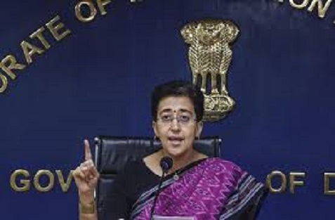 Amidst Delhi elections, Chief Minister Atishi reprimanded Delhi Transport Department, special orders for women in buses