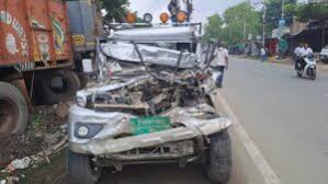 Patna: Horrific road accident on Bakhtiyarpur four lane, RJD leader Kaushal Kishore Yadav dies, 4 workers seriously injured