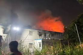 Fire broke out at the temporary office of Patna Metro Project, brought under control after 40 minutes of effort.
