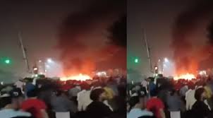 Delhi: Blast in car near Red Fort Metro station, panic in the area, security tightened