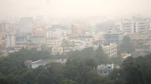 Patna: With the onset of cold, the air turns poisonous, Samanpura in the red zone with AQI 334; breathing difficult.