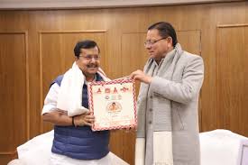 CM Dhami met with BJP's new national working president Nitin Naveen and congratulated him on the MahaYuti's victory in the Maharashtra local body elections.