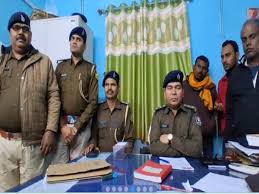 Motihari: Organized gang stealing JCB busted, three arrested, mastermind absconding