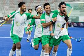 Karachi: Hit by the economic crisis, Pakistani hockey players are angry with the board and refuse to play in the FIH Pro League.