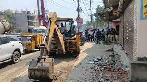 Strict action against illegal encroachments in Bihar; district administration takes bulldozer action in Dehri.