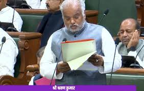 Bihar: Ruckus in the Assembly over the PM Housing Scheme, allegations of illegal recovery heated up the House.