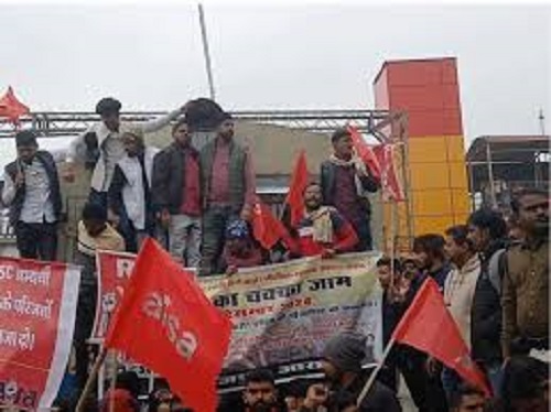 Candidates protest demanding cancellation of 70th combined preliminary examination of Bihar Public Service Commission