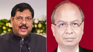 New Delhi: Attempt to throw shoe at CJI in Supreme Court, strict action taken against lawyer Rakesh Kishore
