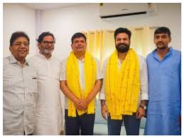 Jan Suraj Party has nominated Bhojpuri singer Ritesh Pandey from Kargahar, sparking enthusiasm among party workers.