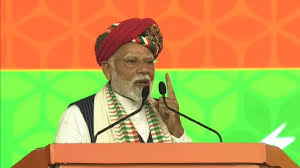Bhuj: PM Modi reached Gujarat for the first time after Operation Sindoor, said- 'This is not a desert, this is the arch of my Gujarat'