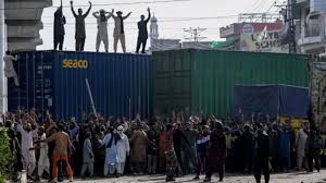 Islamabad: Tight security arrangements, mobile and internet services suspended ahead of TLP's 'Labbaik Ya Aqsa Million March'
