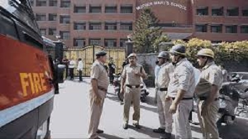 Many schools in Delhi received bomb threats, police tightened security