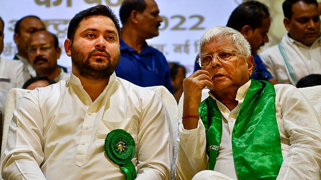 IRCTC Money Laundering Case: No immediate relief for Lalu Yadav; court verdict deferred until July 31.