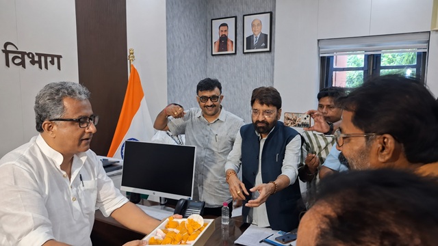 Consensus reached on three demands of sanitation workers at the Patna Municipal Corporation; hopes rise for an end to the strike.